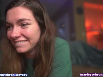 girl cam chroniclove image #4378499