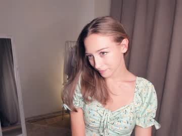 girl cam wave_of_happy_ image #3687991