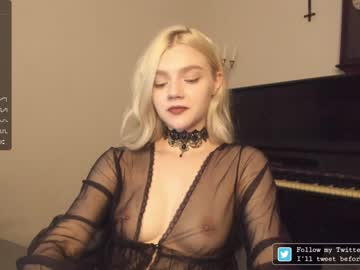 girl cam allotropp image #3752904
