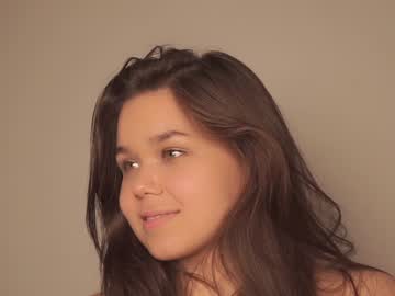 girl cam helenmoors image #2713323