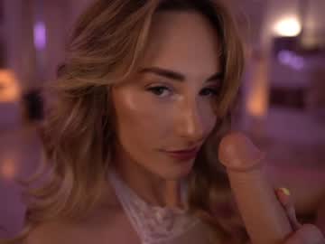 girl cam hannahjames710 image #2906367