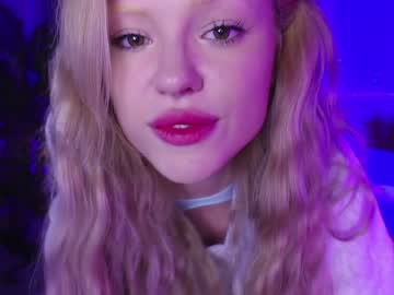 girl cam bunnylia__ image #2830056