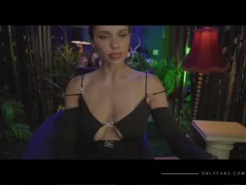 girl cam lucieoude_ image #1722844