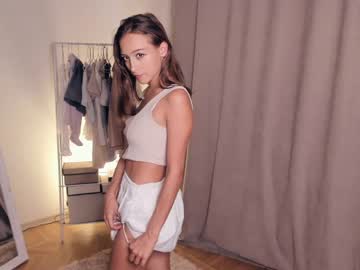 girl cam wave_of_happy_ image #3655221