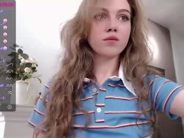 girl cam small_blondee image #1221670