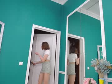 girl cam adelewilson__ image #743472