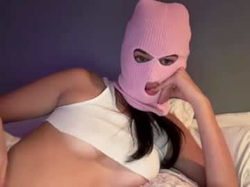 girl cam blushbandits image #4711033