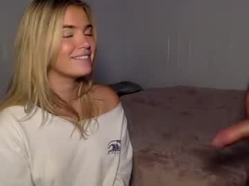 girl cam littlemaryjane19 image #3835138