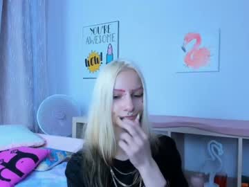 girl cam erika__lodge image #1486309