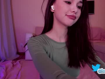 girl cam hollyextra image #1944539
