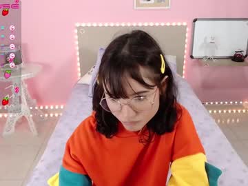 girl cam little_effy18 image #1339680