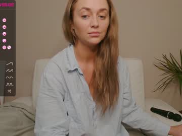 girl cam olivia_argent_69 image #714581