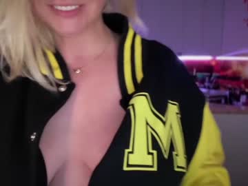 girl cam kiradivine image #4050063