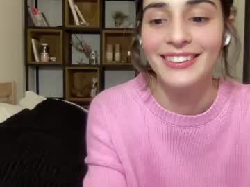 girl cam wonderland_stia image #3666166