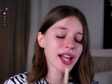 girl cam aislyfarran image #4660247