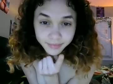 whiskr_winks  girl  cam