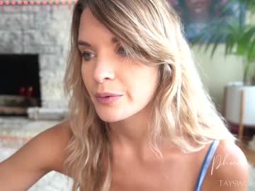 girl cam phoenix_taylor image #1420461
