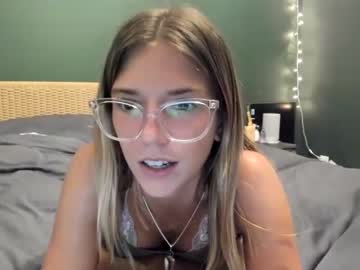 girl cam oliviahansleyy image #4623111