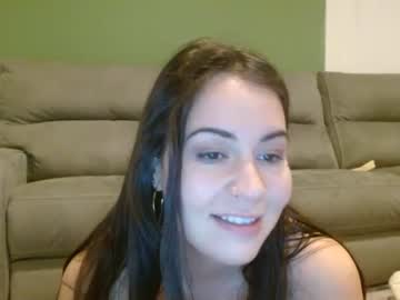 girl cam friskyforager image #2220437