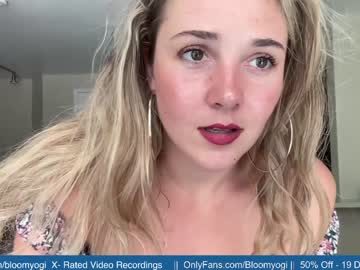 girl cam bloomyogi image #2799223