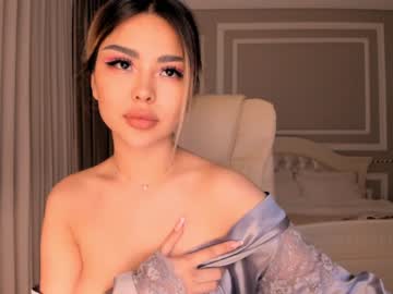 girl cam bae_suz image #999141