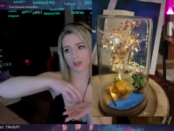 girl cam kimilee22 image #2613634