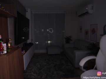 girl cam mykinkybunny image #1478906