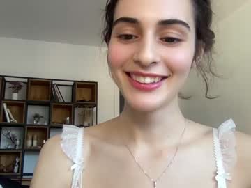 girl cam wonderland_stia image #3641757
