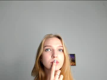 girl cam nobarbie image #3326794