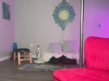 girl cam saraloverays image #3390755