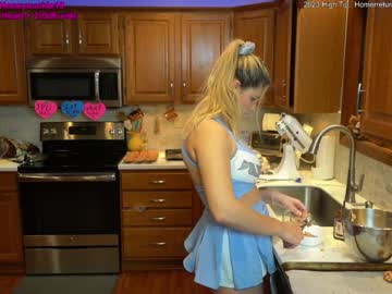 girl cam 19honeysuckle image #2471565