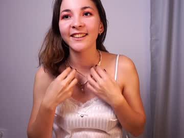girl cam helenmoors image #3860904