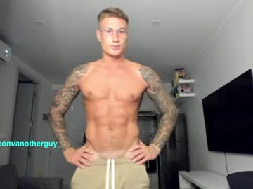 man cam anotherguyonyourscreen image #2578984