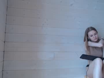 girl cam princess__aurora image #2454350