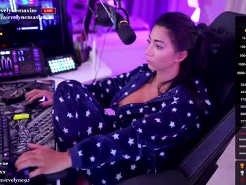 girl cam evelyne92 image #3676859
