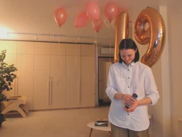 girl cam megancooks image #2646000