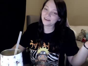 girl cam rowanswolves image #1374625