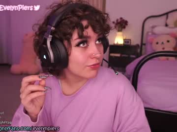 girl cam evelynpiers image #1788660