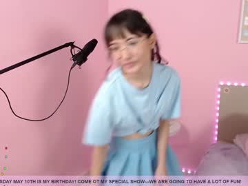 girl cam little_effy18 image #1138715