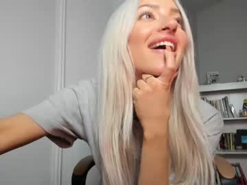 girl cam miss_bee image #2352202