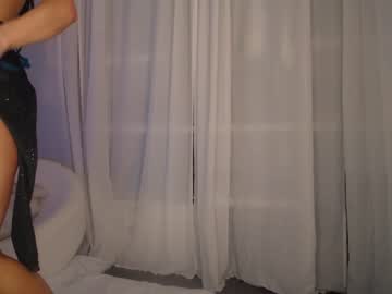 girl cam eevie_moon image #2301571