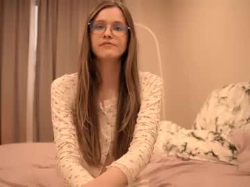 velenaa  girl  cam