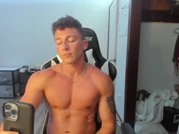 couple cam cowsgomoo101 image #1330305