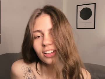 girl cam junebragga image #1432536