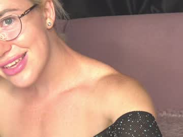 girl cam xtina__ image #1501601