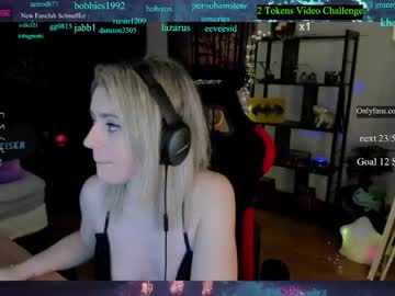 girl cam kimilee22 image #2613541