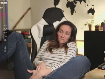 girl cam liaisonsdangereuses image #2407889