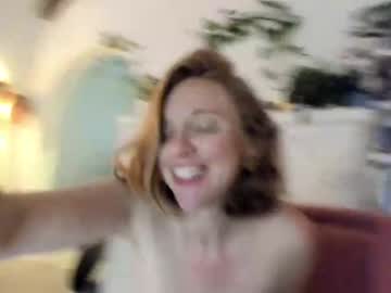 girl cam pretendlunch image #3157629