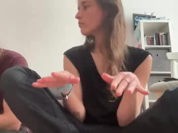 couple cam berlin_bang_buddies image #4632231