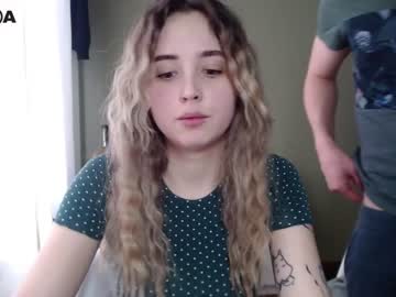 couple cam bananass_friends image #4273007